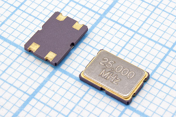 25000 \SMD07050C4\20\ 20\ 20/-20~70C\\1Г 25000 \SMD07050C4\20\ 20\ 20/-20~70C\\1Г