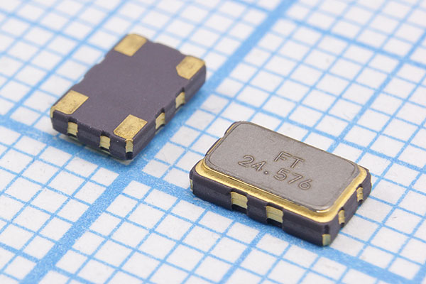 гк 24576 \VCTCXO\SMD05032C4\SIN\3,3В\FVTO_SM5\FT гк 24576 \VCTCXO\SMD05032C4\SIN\3,3В\FVTO_SM5\FT
